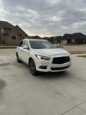2016 INFINITI QX60 Base