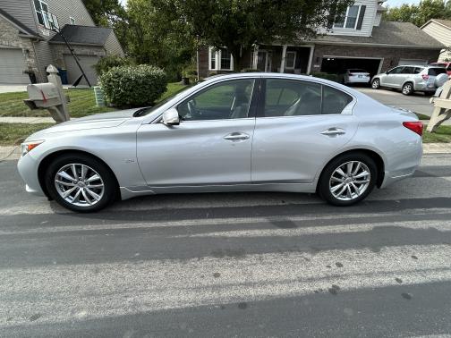 2017 INFINITI Q50 2.0T Premium