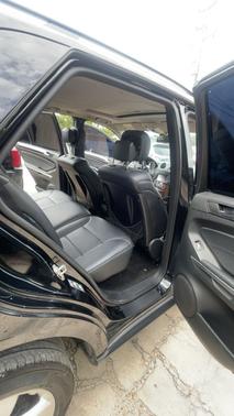 Black 2011 Mercedes-Benz M-Class ML 350