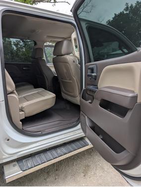 White 2015 GMC Sierra 2500 Denali