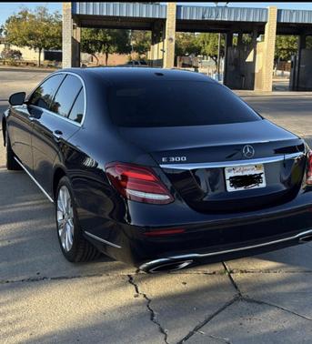 2017 Mercedes-Benz E-Class E 300