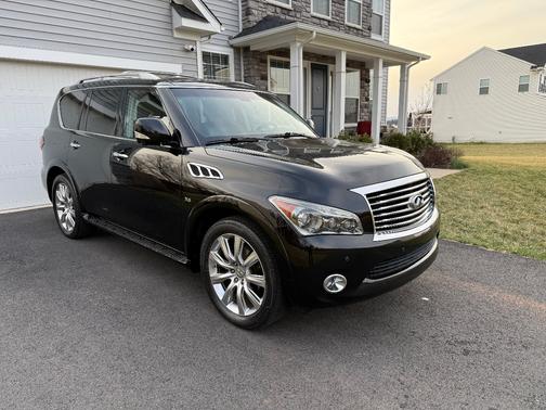 2014 INFINITI QX80 Base