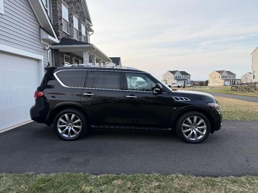 2014 INFINITI QX80 Base
