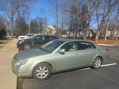 2007 Toyota Avalon XL