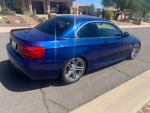 Blue 2012 BMW 335 is