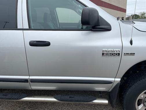 2007 Dodge Ram 2500 SLT Quad Cab
