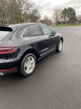 2015 Porsche Macan Macan S