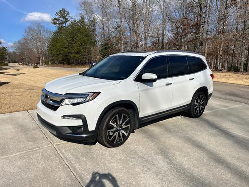 2022 Honda Pilot Touring 7-Passenger