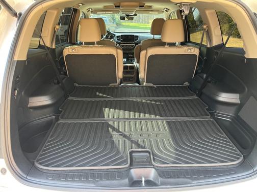 2022 Honda Pilot Touring 7-Passenger