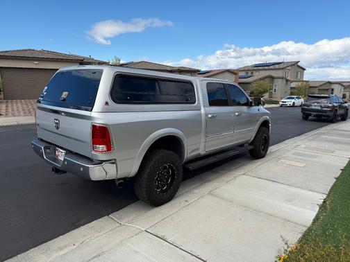 2018 RAM 2500 Laramie