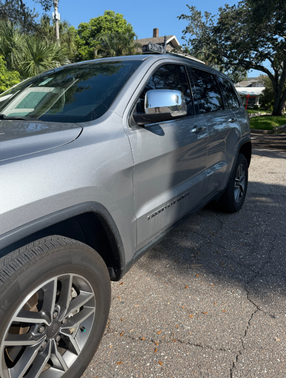 Silver 2021 Jeep Grand Cherokee Limited