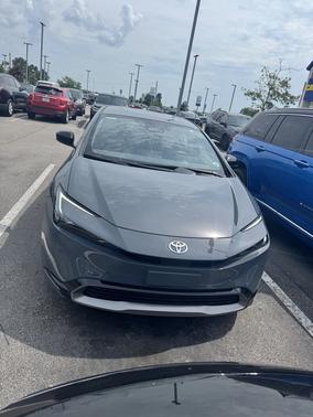 2024 Toyota Prius XLE