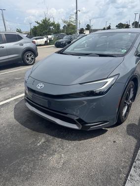 2024 Toyota Prius XLE