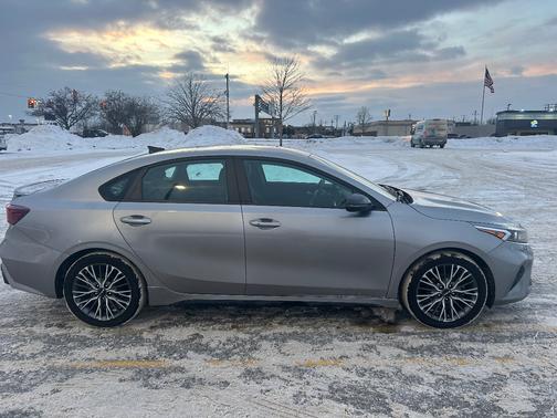 2023 Kia Forte GT-Line