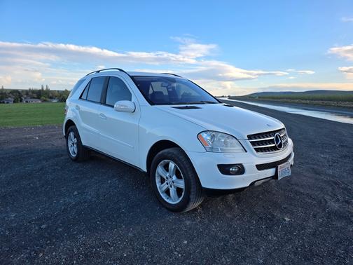 White 2007 Mercedes-Benz M-Class ML320 CDI 4MATIC
