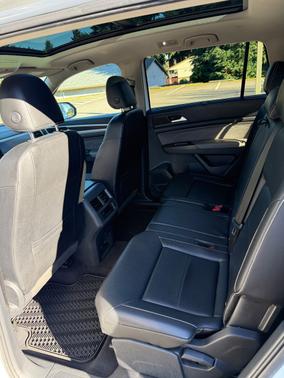 2022 Volkswagen Atlas 2.0T SE w/Technology