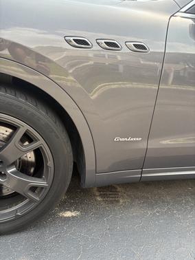 Gray 2018 Maserati Levante S GranLusso