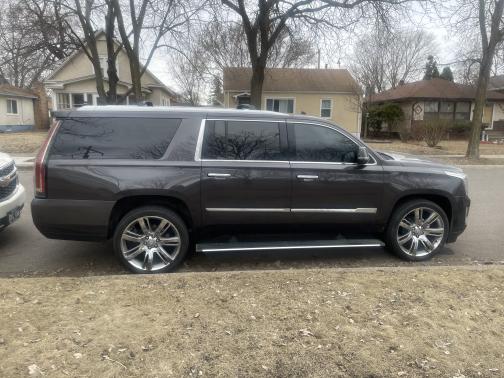 2016 Cadillac Escalade ESV Premium