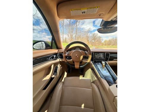 2014 Porsche Panamera Turbo Executive