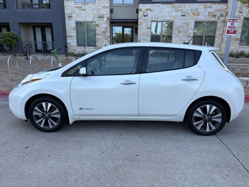 2017 Nissan Leaf SV