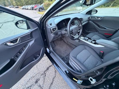 Black 2019 Hyundai IONIQ EV Electric