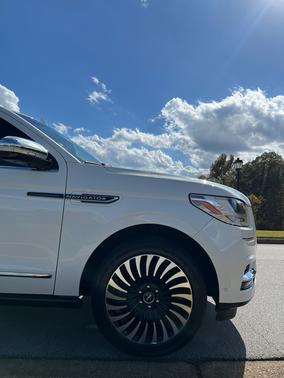 2020 Lincoln Navigator Black Label