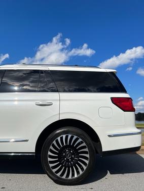 2020 Lincoln Navigator Black Label