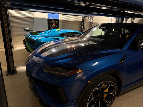 2024 Lamborghini Urus Performante