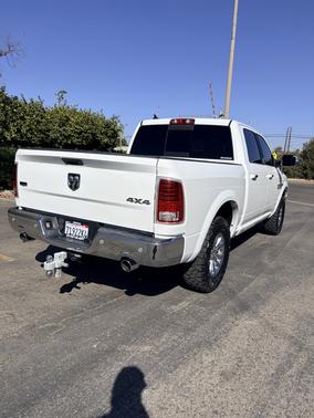 White 2018 RAM 1500 Laramie