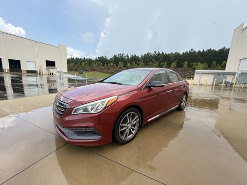 2016 Hyundai SONATA Sport 2.0T
