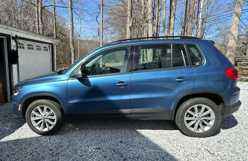 2018 Volkswagen Tiguan Limited 2.0T 4MOTION