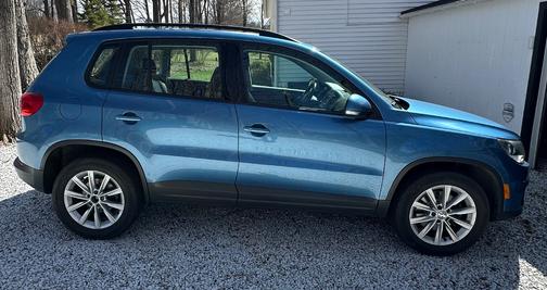 2018 Volkswagen Tiguan Limited 2.0T 4MOTION