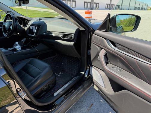 Black 2019 Maserati Levante GranSport