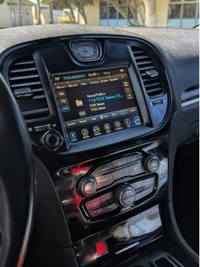 2017 Chrysler 300 S