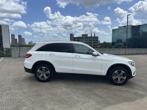 2019 Mercedes-Benz GLC 300 Base