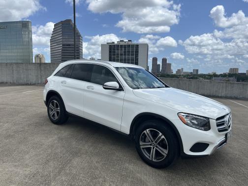 2019 Mercedes-Benz GLC 300 Base