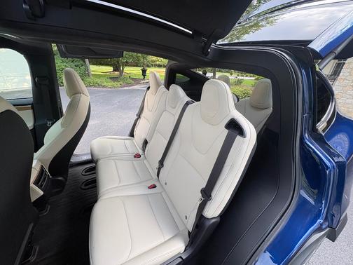 Blue 2020 Tesla Model X Long Range