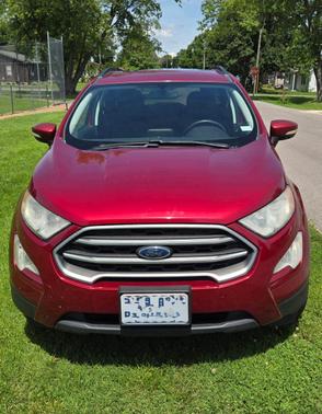 Red 2018 Ford EcoSport SE