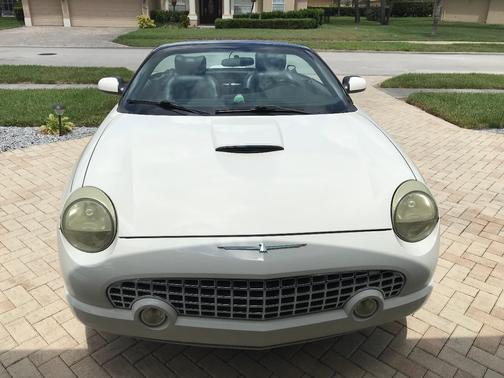2002 Ford Thunderbird Premium