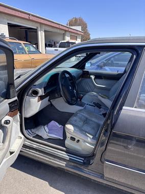 Black 1995 BMW 525 i Touring