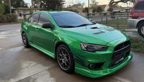 Green 2012 Mitsubishi Lancer Evolution MR