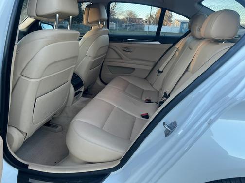 White 2014 BMW 528 i xDrive