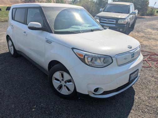 2016 Kia Soul EV Base