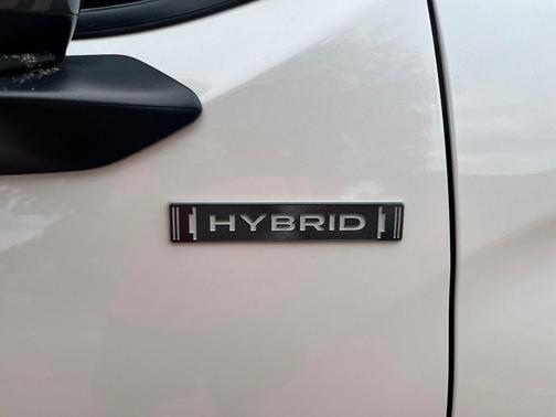 White 2025 Subaru Forester Hybrid Premium