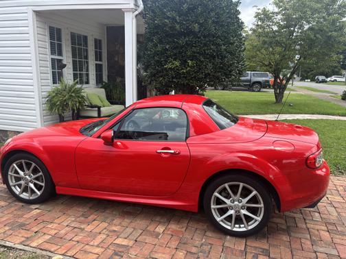 2011 Mazda MX-5 Miata Grand Touring