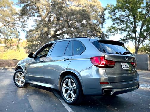 Gray 2016 BMW X5 xDrive35i