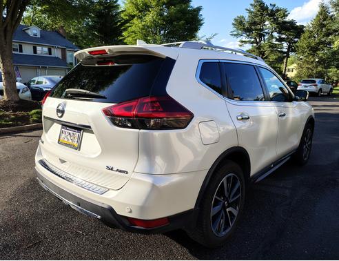 2020 Nissan Rogue SL
