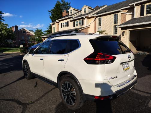 2020 Nissan Rogue SL