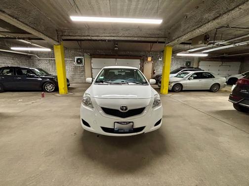 2012 Toyota Yaris Base