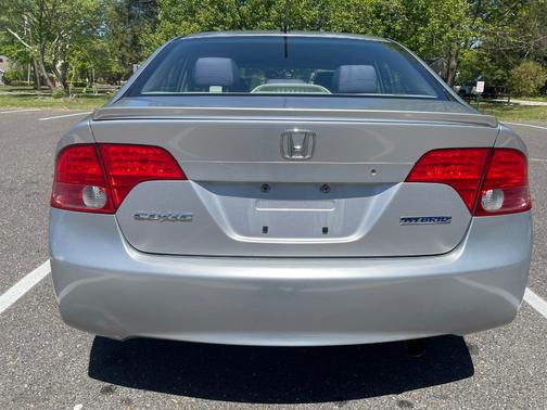 Silver 2007 Honda Civic Hybrid Base